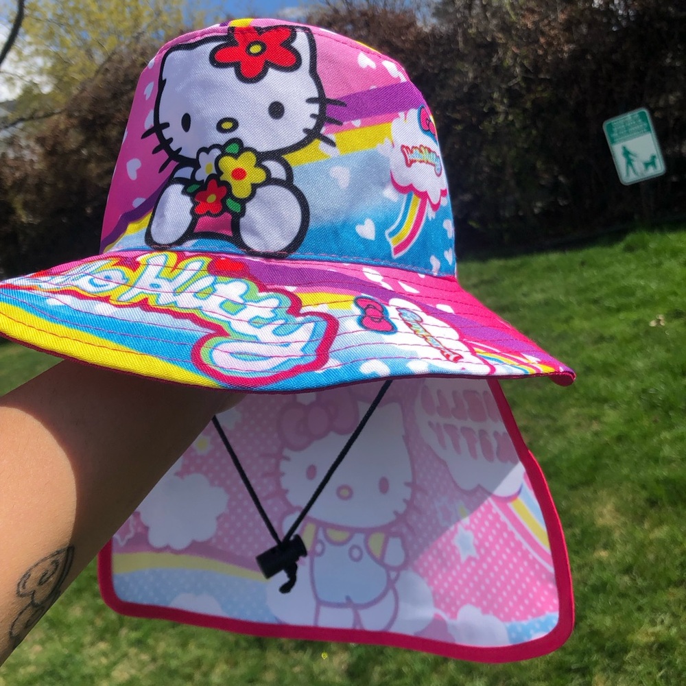 Hello Kitty sun hat